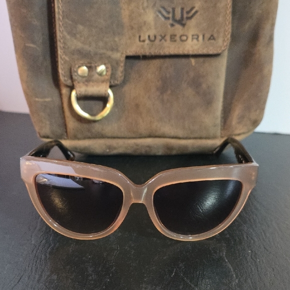 #1 Isaac Mizrahi Brown Sunglasses - Picture 3 of 7